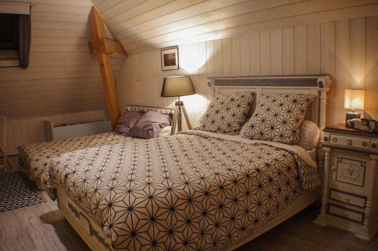 Pesaulhe Bed & Breakfast Monein Екстериор снимка